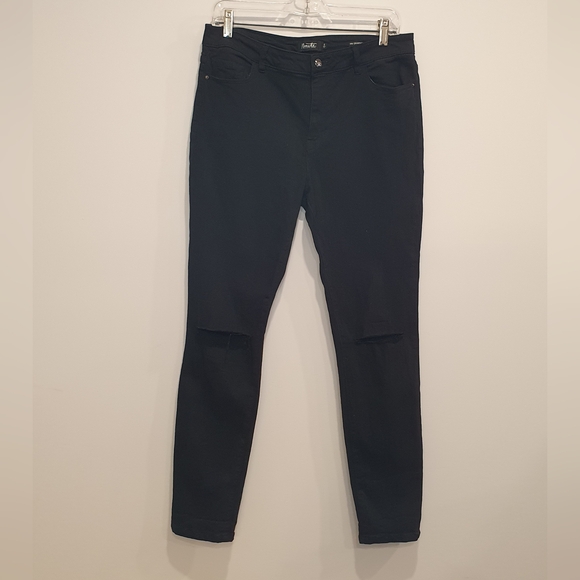 Nanette Lepore high waist Gramercy Skinny Jeans, black, size 8 - Picture 2 of 5